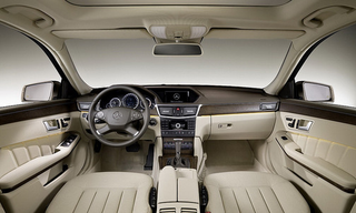 Illustration for article titled 2010 Mercedes E-Class Estate Debuts Ahead Of Frankfurt